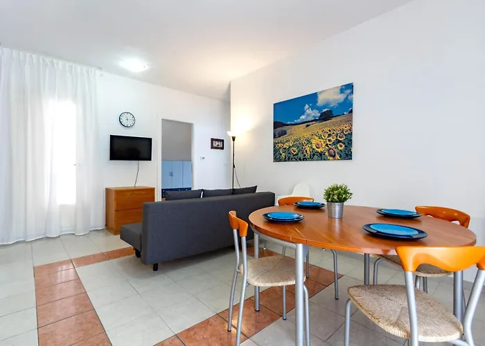 La Riviera Apartament *